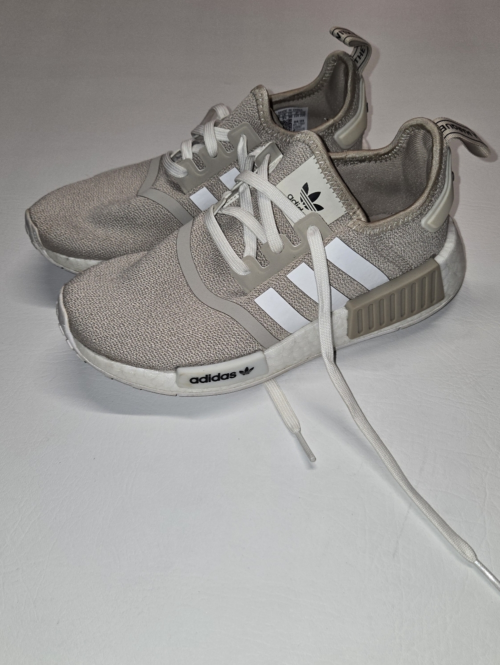 Adidas Originals NMD R1 Big Kids Youth  Sneakers in Wonder Beige/White Sz 4